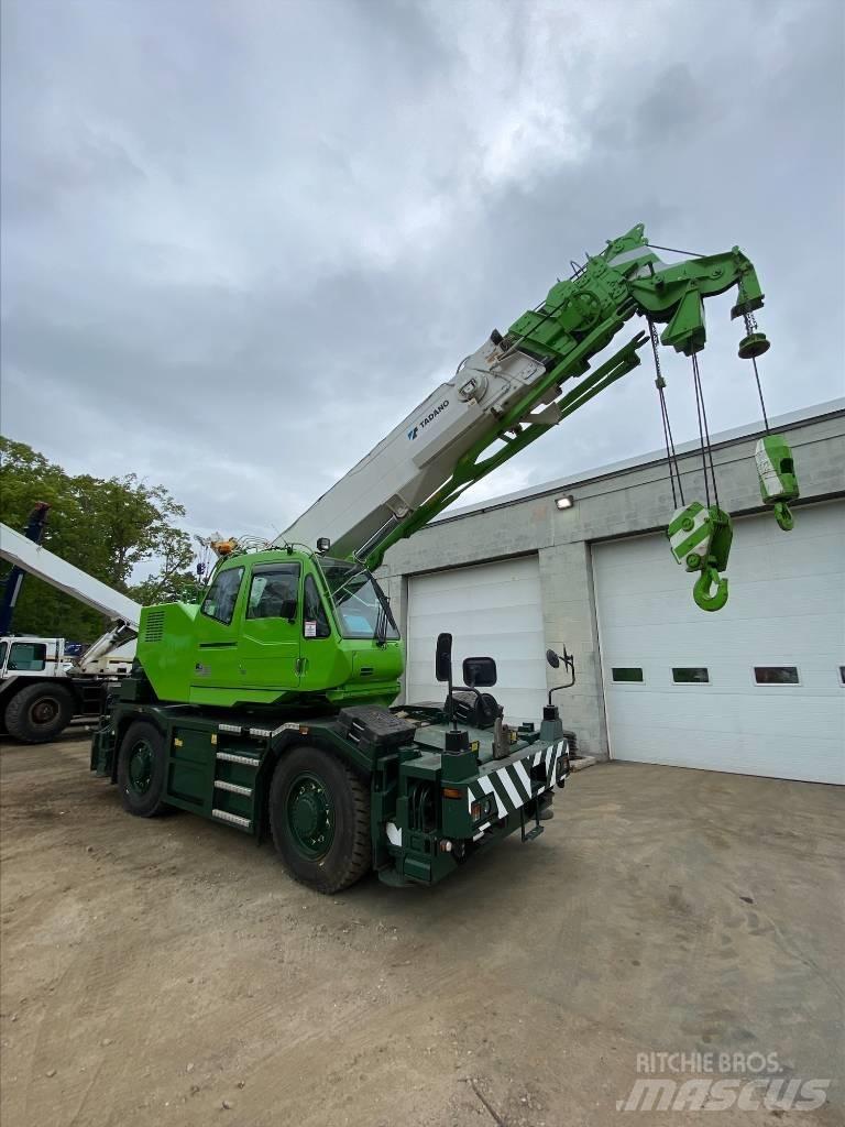 Tadano GR 160 n3 Neapdoroto reljefo kranai