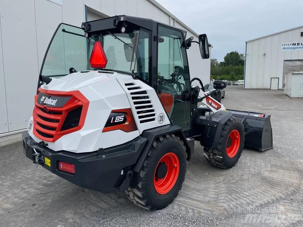 Bobcat L85 Naudoti ratiniai krautuvai