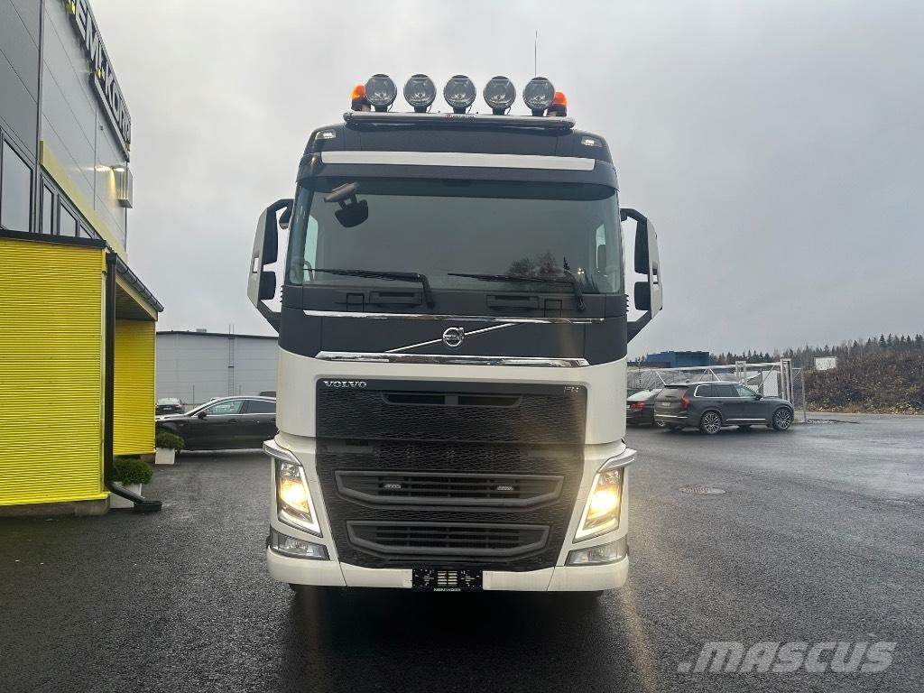 Volvo FH 500 8X4*4 Sunkvežimiai su keliamuoju kabliu