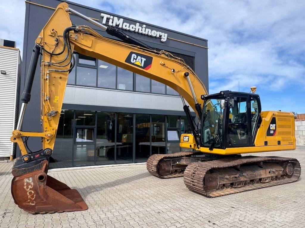 CAT 323 Vikšriniai ekskavatoriai
