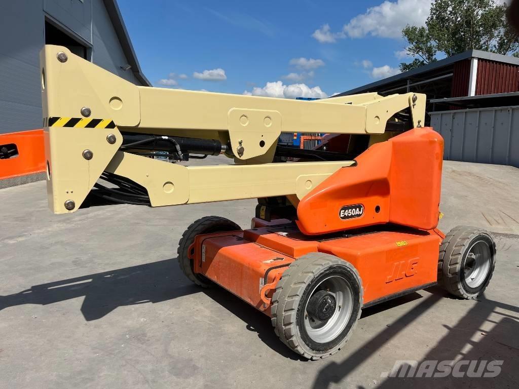 JLG E 450 AJ Alkūniniai keltuvai