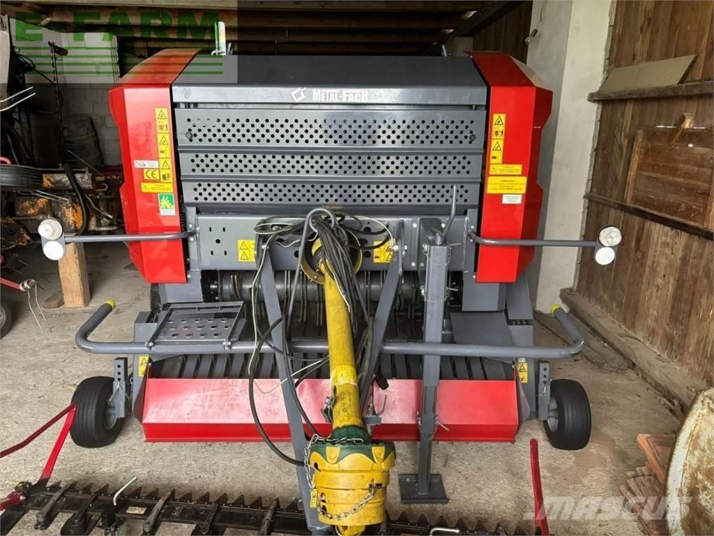 Metal-Fach Z562RN Stačiakampių ryšulių presai