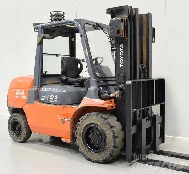 Toyota 7 FD 45 Dyzeliniai krautuvai