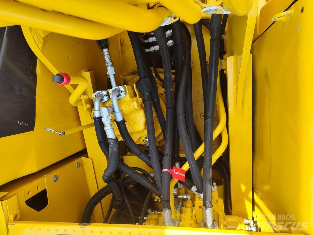 Komatsu PC 200 Vikšriniai ekskavatoriai