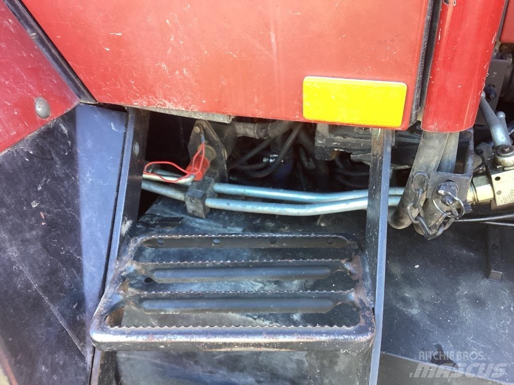Case IH Maxxum 5130 Traktoriai