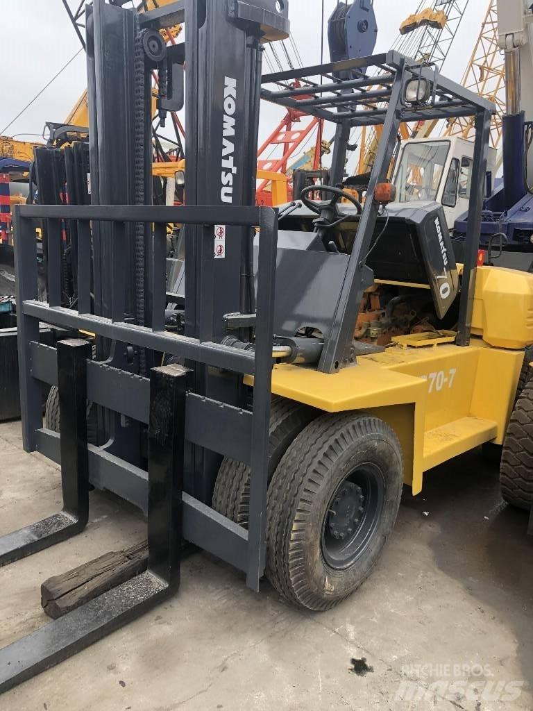 Komatsu 7 Ton Dyzeliniai krautuvai