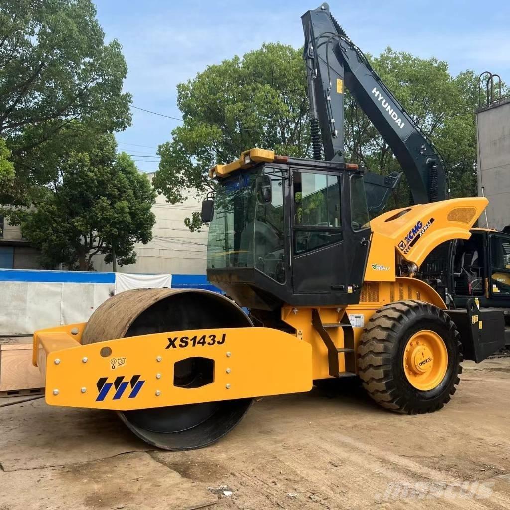 XCMG XS 143 Vieno būgno volai