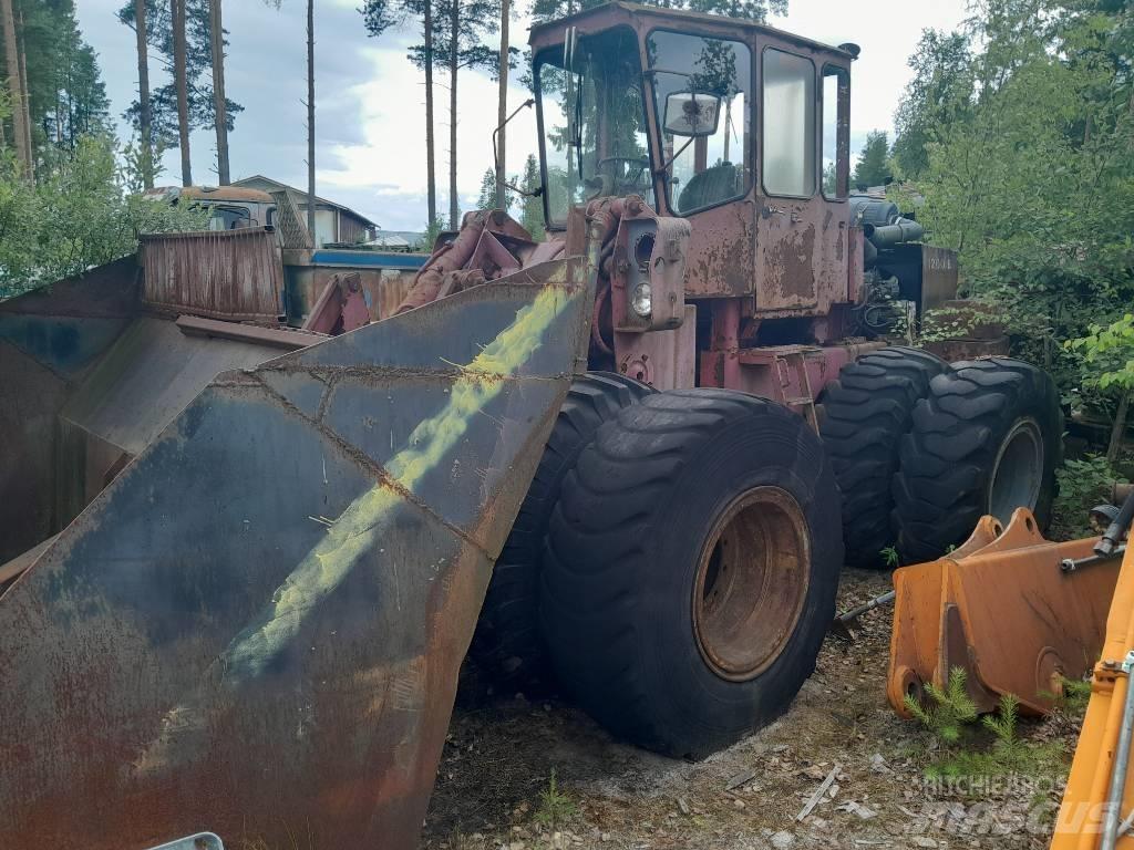 Valmet 1200 Naudoti ratiniai krautuvai