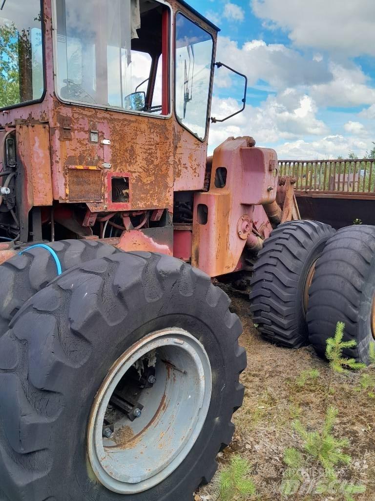 Valmet 1200 Naudoti ratiniai krautuvai