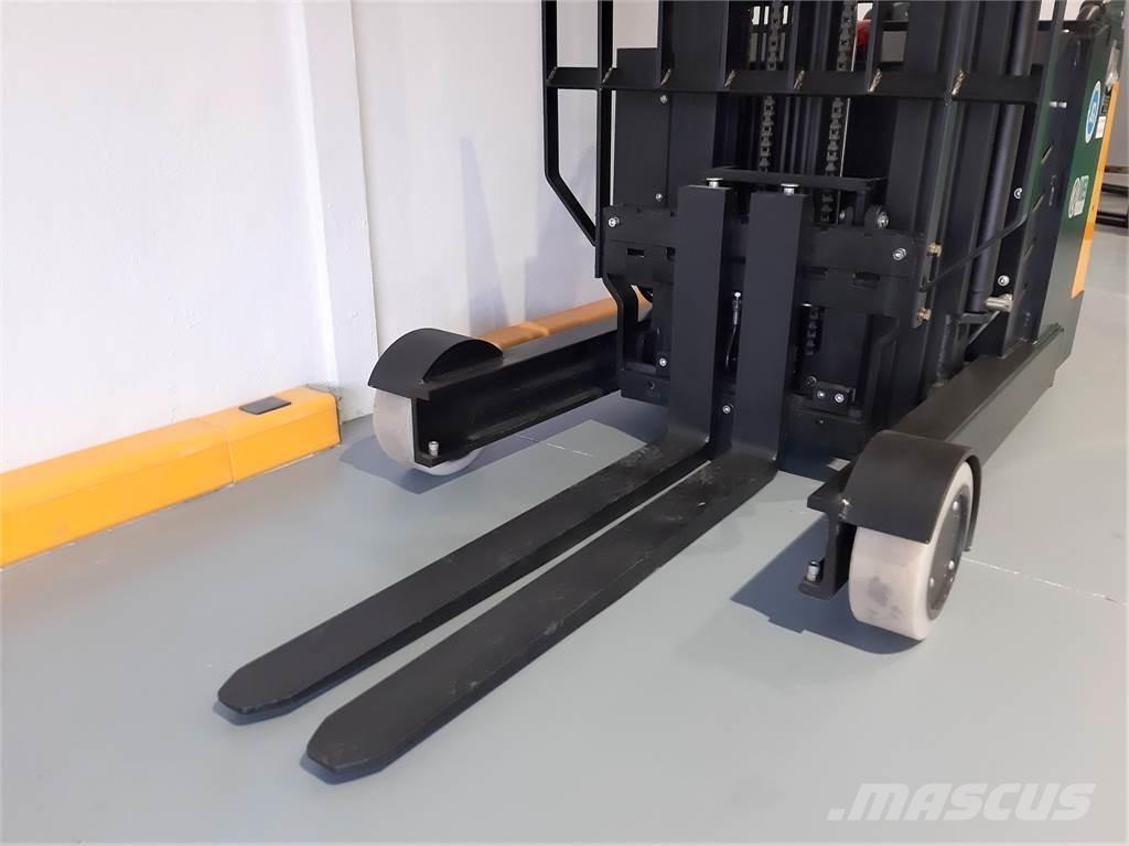  MB Forklift CQE15R Savaeigiai rietuvai