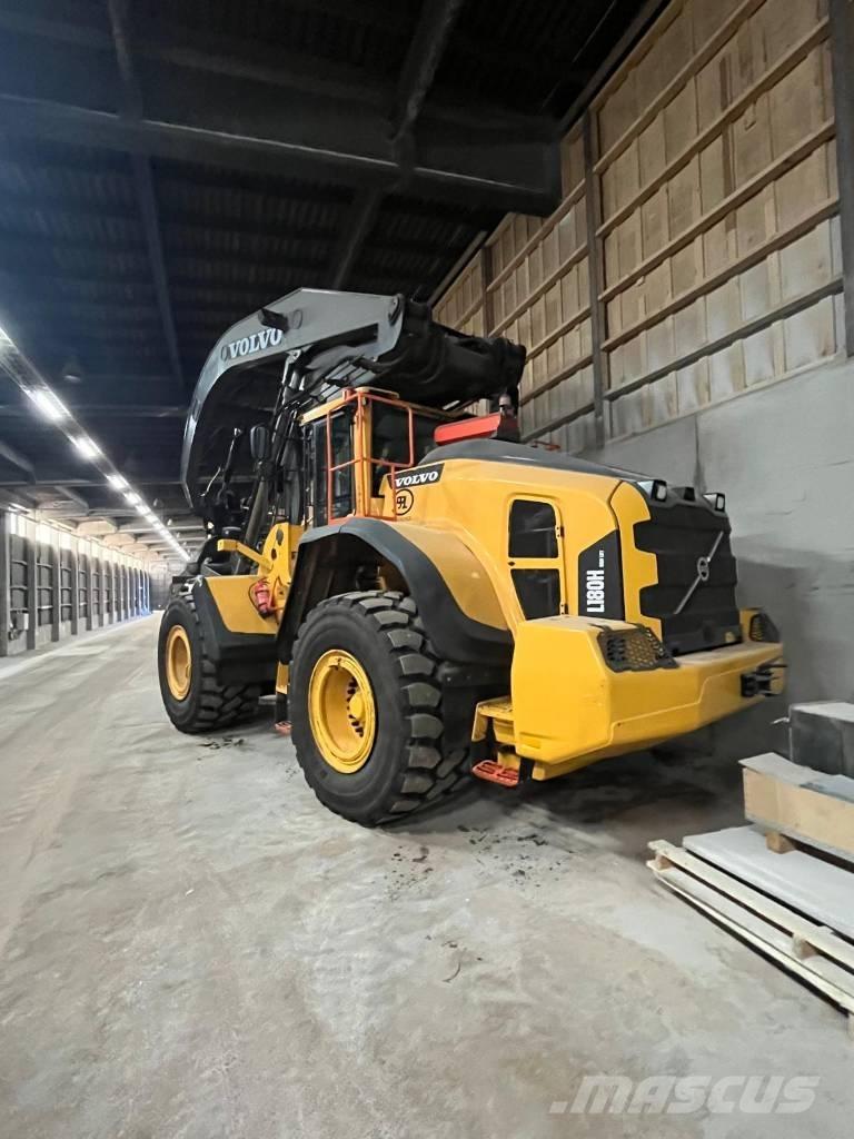 Volvo L 180 H HL Naudoti ratiniai krautuvai