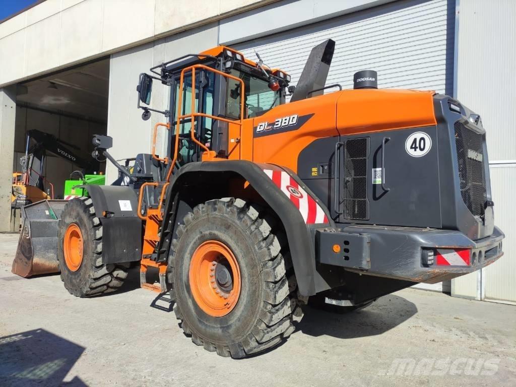 Doosan DL 380-7 Naudoti ratiniai krautuvai