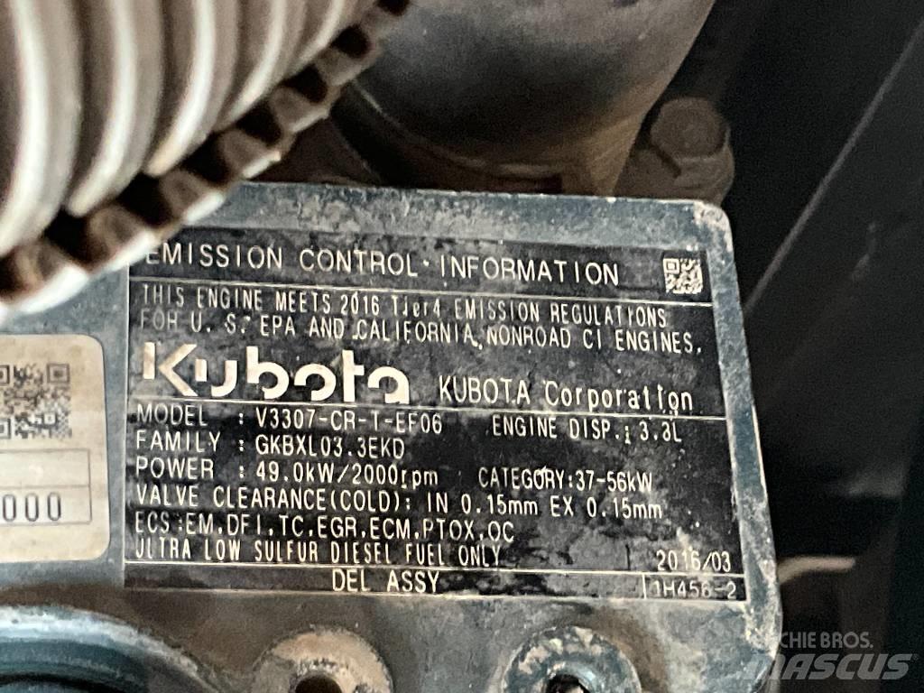 Kubota KX 080-4 Vidutinės galios ekskavatoriai 7-12 t