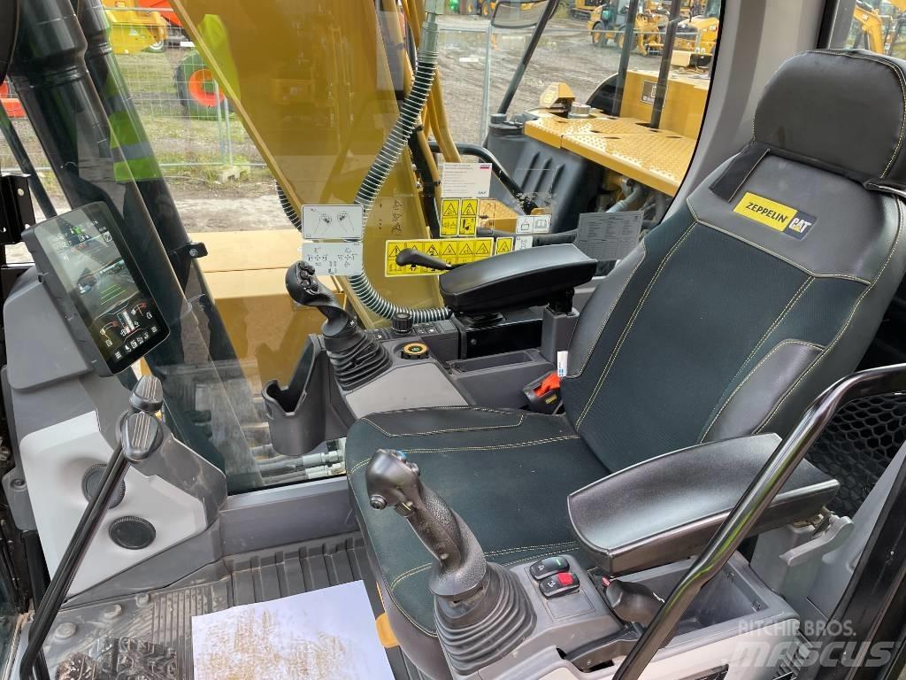 CAT 313 Vikšriniai ekskavatoriai