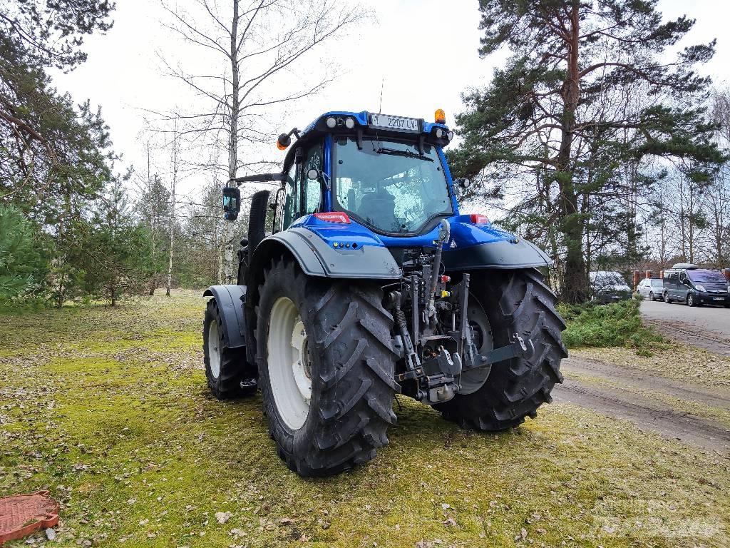 Valtra T 194 Active Traktoriai
