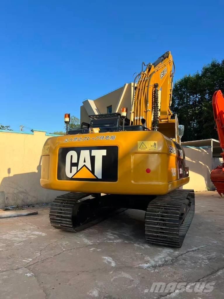 CAT 320 D Vikšriniai ekskavatoriai