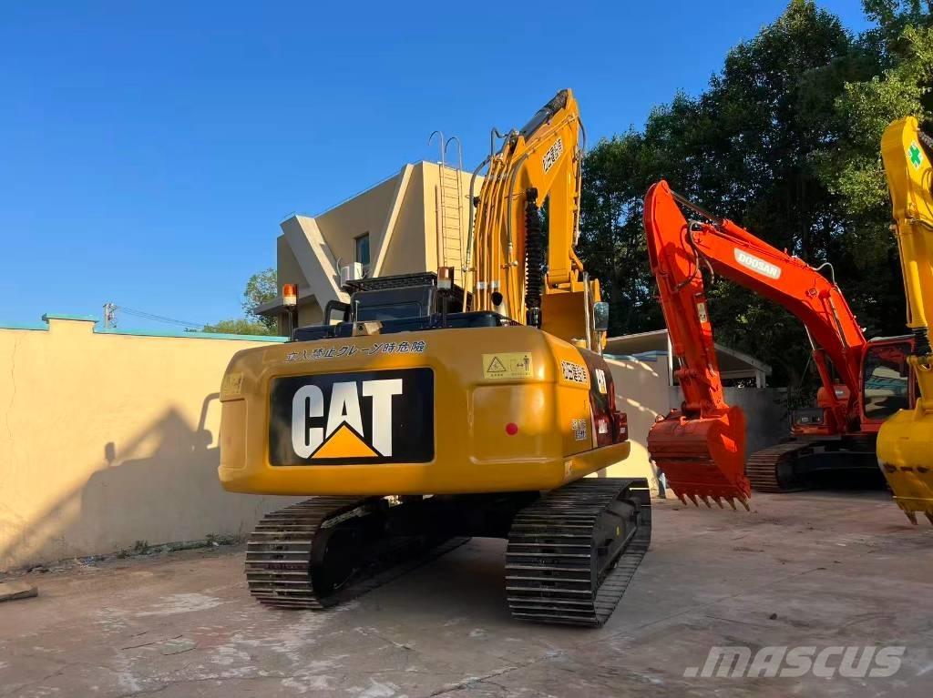 CAT 320 D Vikšriniai ekskavatoriai