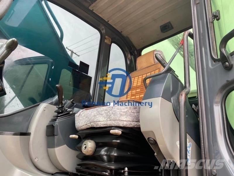 Kobelco SK 330D Vikšriniai ekskavatoriai