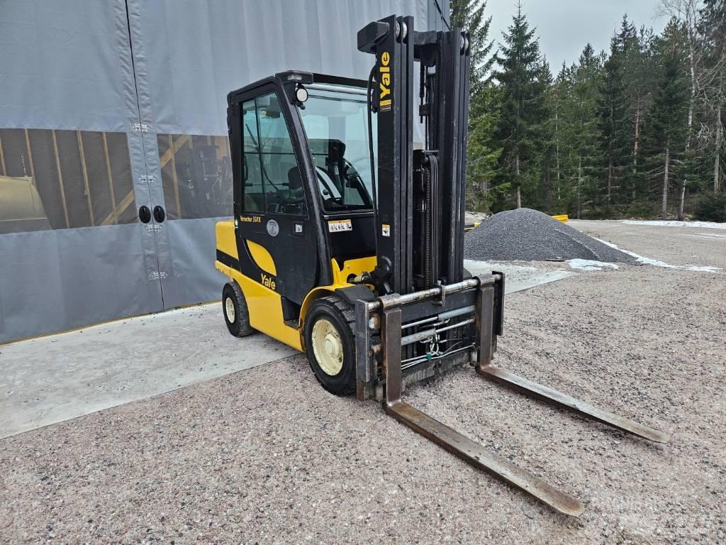 Yale GDP 35 VX Dyzeliniai krautuvai