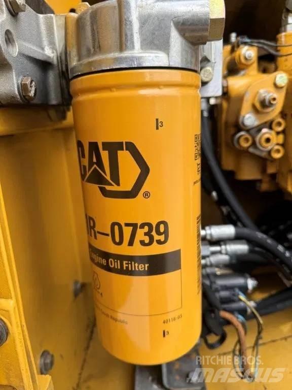 CAT 323DL (320DL) Vikšriniai ekskavatoriai