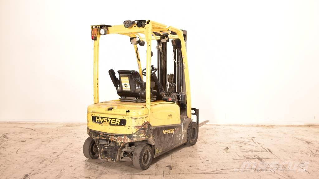 Hyster J 2.0 XN LWB Elektriniai šakiniai krautuvai