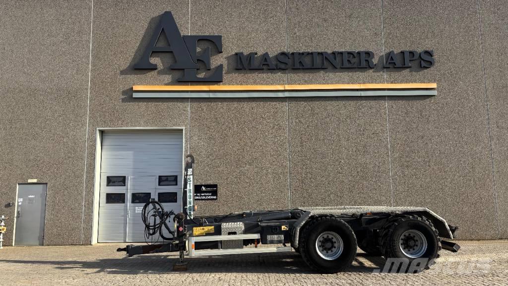 Stronga HL210ST Priekabos su kabliu