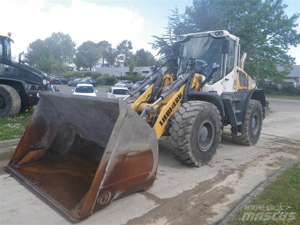 Liebherr L 538 Naudoti ratiniai krautuvai