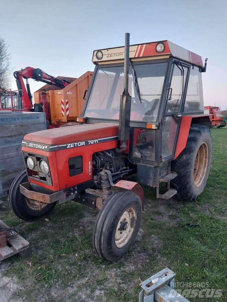 Zetor 7211 Traktoriai