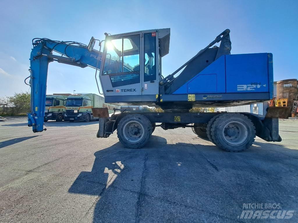 Fuchs MHL 320F Atliekų / pramoniniai krautuvai