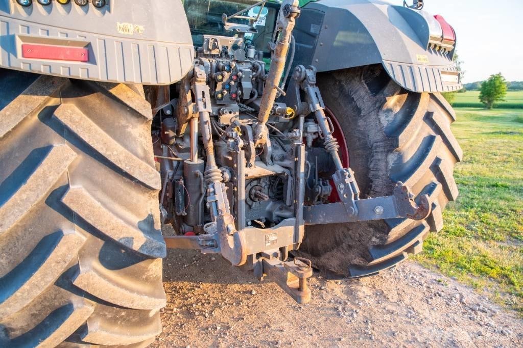 Fendt 828 Profi Plus Traktoriai