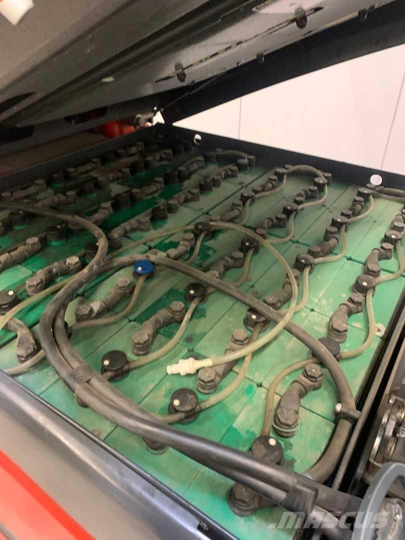 Linde E50HL Elektriniai šakiniai krautuvai