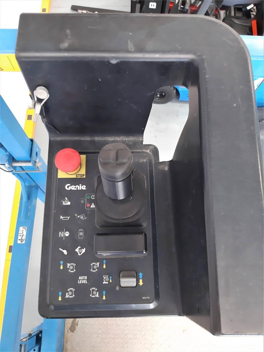 Genie GS5390RT Žirkliniai keltuvai