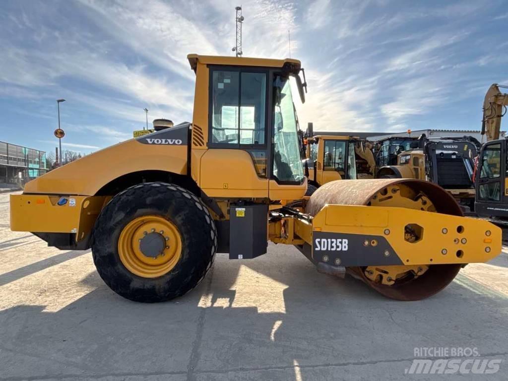 Volvo SD 135 B Vieno būgno volai
