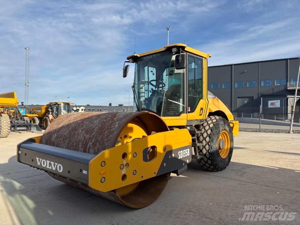 Volvo SD 135 B Vieno būgno volai