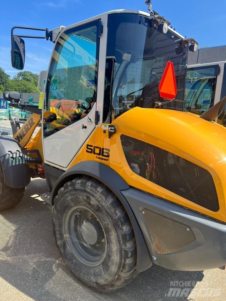 Liebherr L 506 Naudoti ratiniai krautuvai