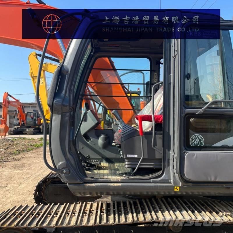 Hitachi ZX 120 Vikšriniai ekskavatoriai