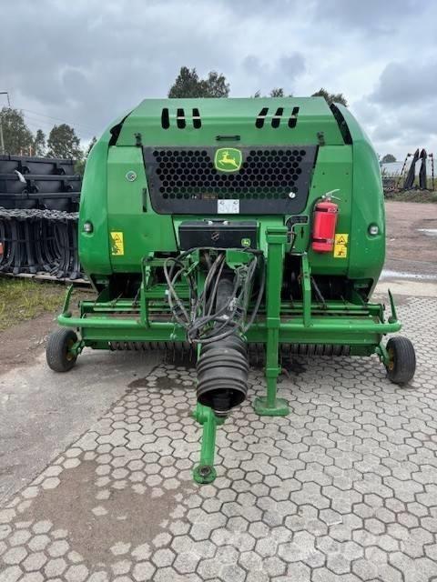John Deere F 440 R Ritinių presai
