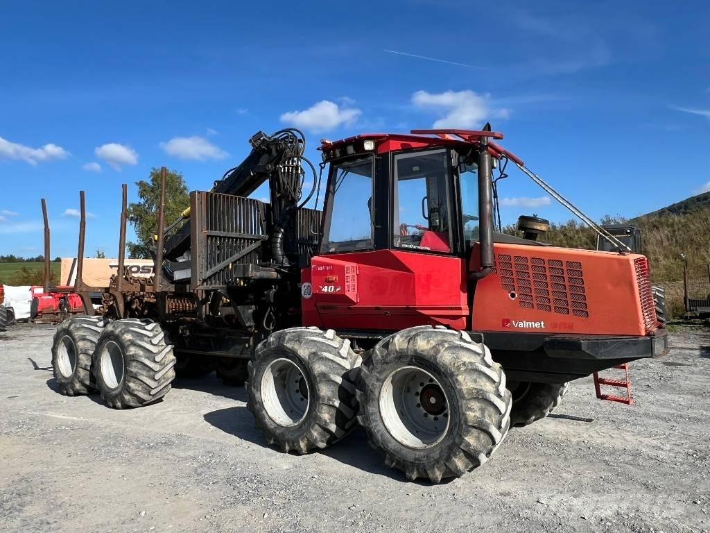 Valmet 840.2 Naudoti miškovežiai (Forvarderiai)