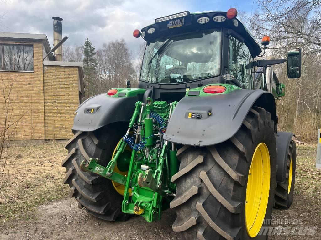 John Deere 6250 R Traktoriai