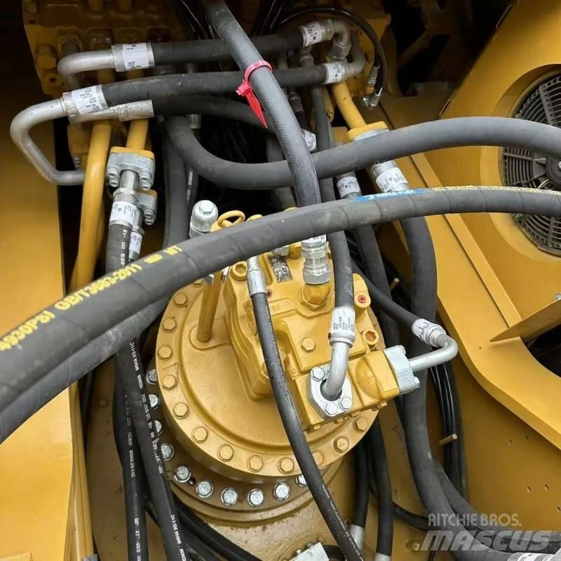 CAT 330 Vikšriniai ekskavatoriai
