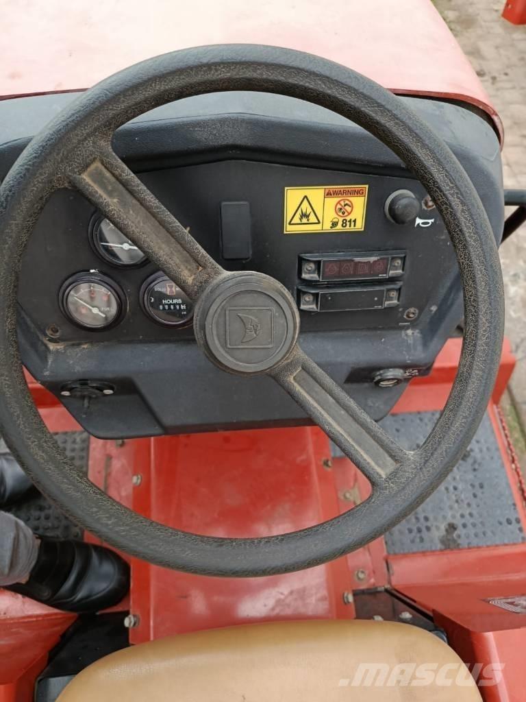 Ditch Witch RT 45 Tranšėjų ekskavatoriai