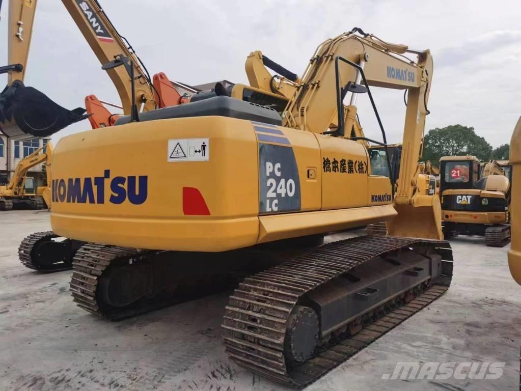 Komatsu PC 240 LC-8 Vikšriniai ekskavatoriai