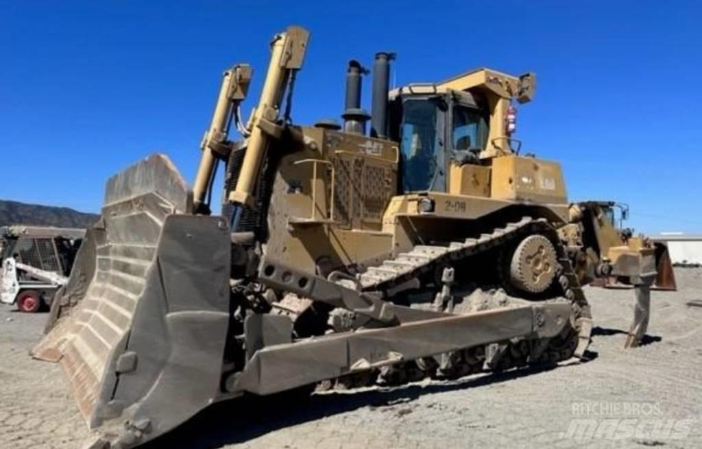 CAT D10T Vikšriniai buldozeriai
