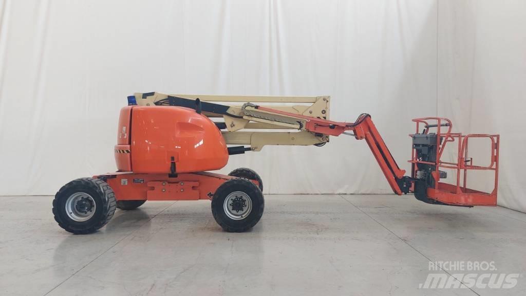 JLG 450 AJ Alkūniniai keltuvai