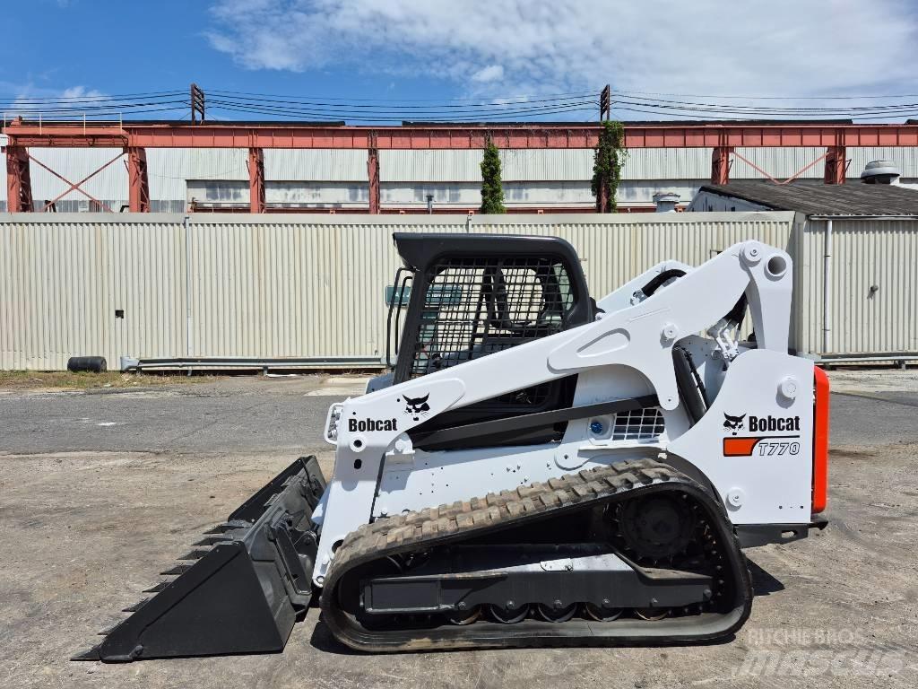 Bobcat T 770 Krautuvai su šoniniu pasukimu