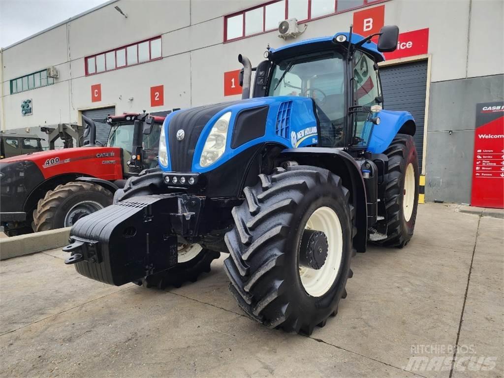 New Holland T8.300 Traktoriai