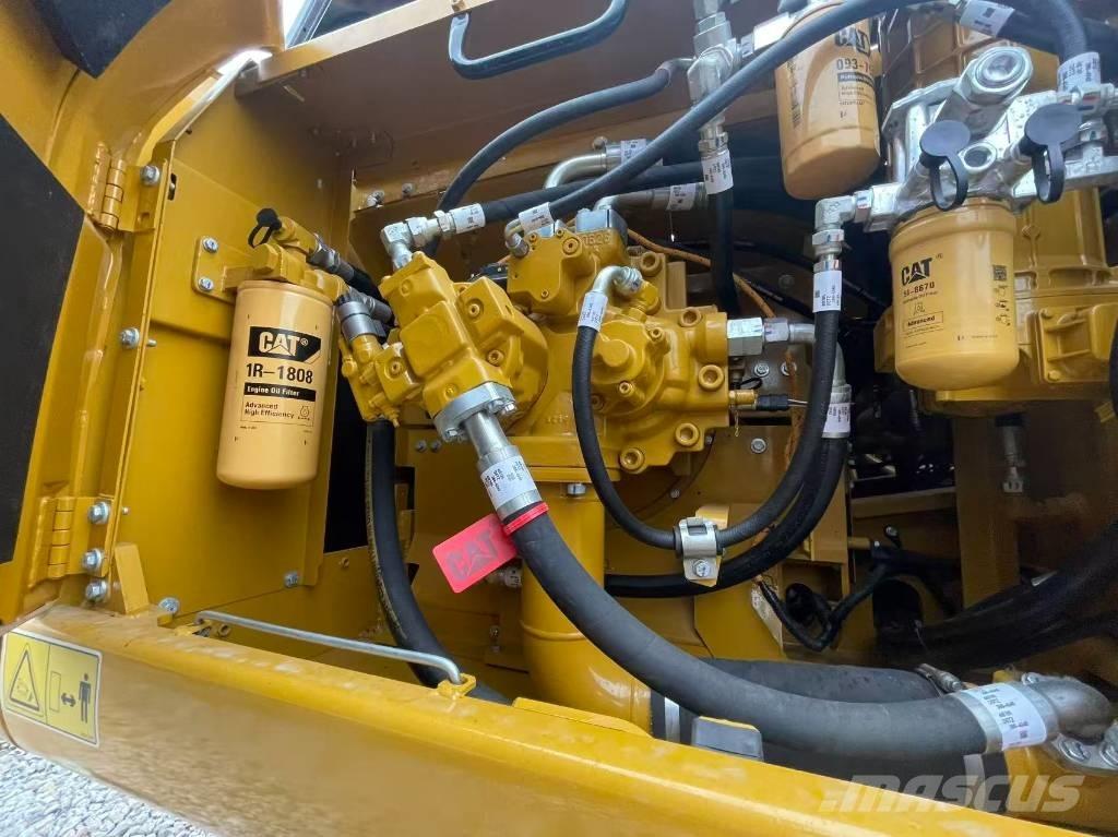 CAT 336 Vikšriniai ekskavatoriai