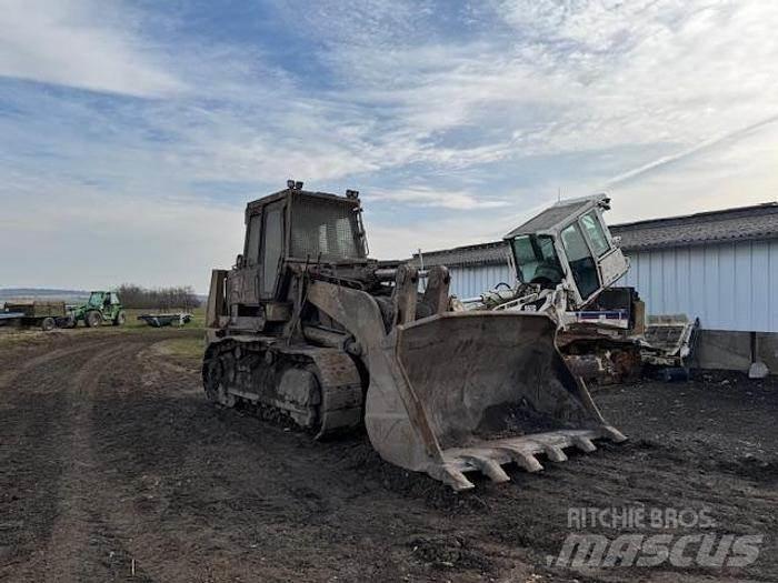 CAT 973C - Naudoti ratiniai krautuvai