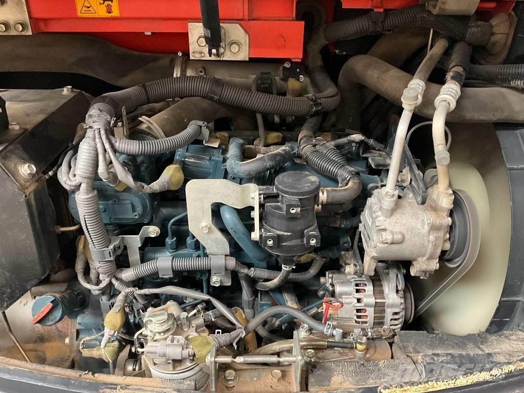 Kubota KX 080-4 Vidutinės galios ekskavatoriai 7-12 t