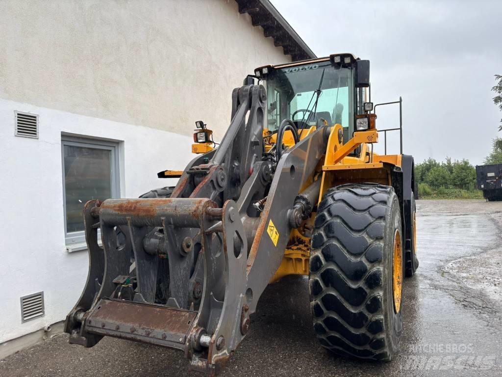 Volvo Radlader L180F Naudoti ratiniai krautuvai